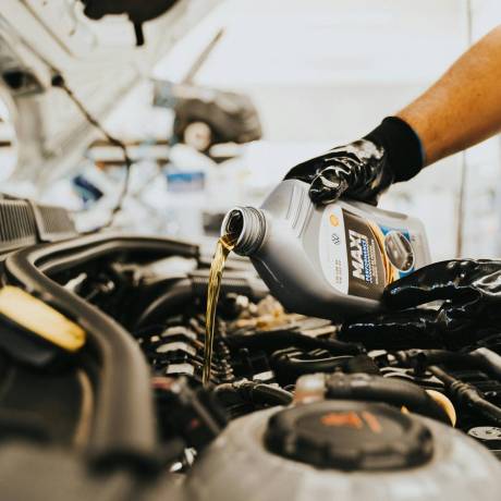 pexels-daniel-andraski-197681005-13065690 Car Care Service